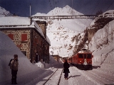 Ristorante alla stazione Alp Grm con i 5 metri di neve del 3 marzo 2001