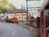 Incrocio treni alla stazione di Campocologno