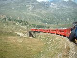 Doppia curva della ferrovia verso la Val d'Arlas